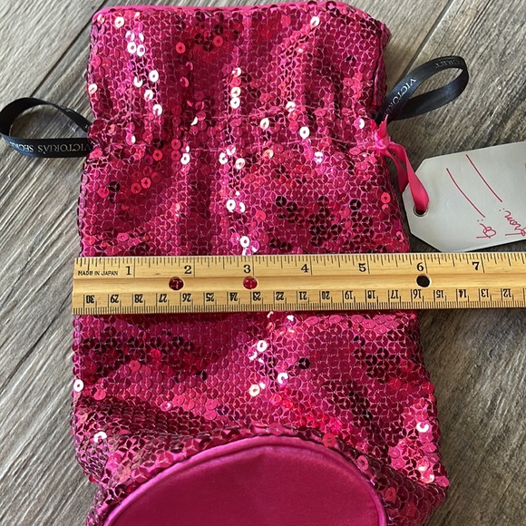 Victoria’s Secret Sachet Sequence Bag - Picture 4 of 6